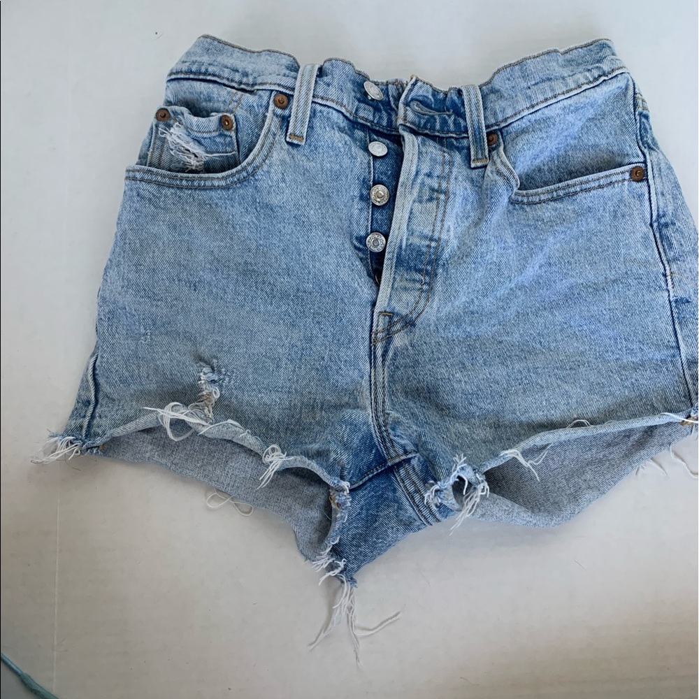 Levi shorts